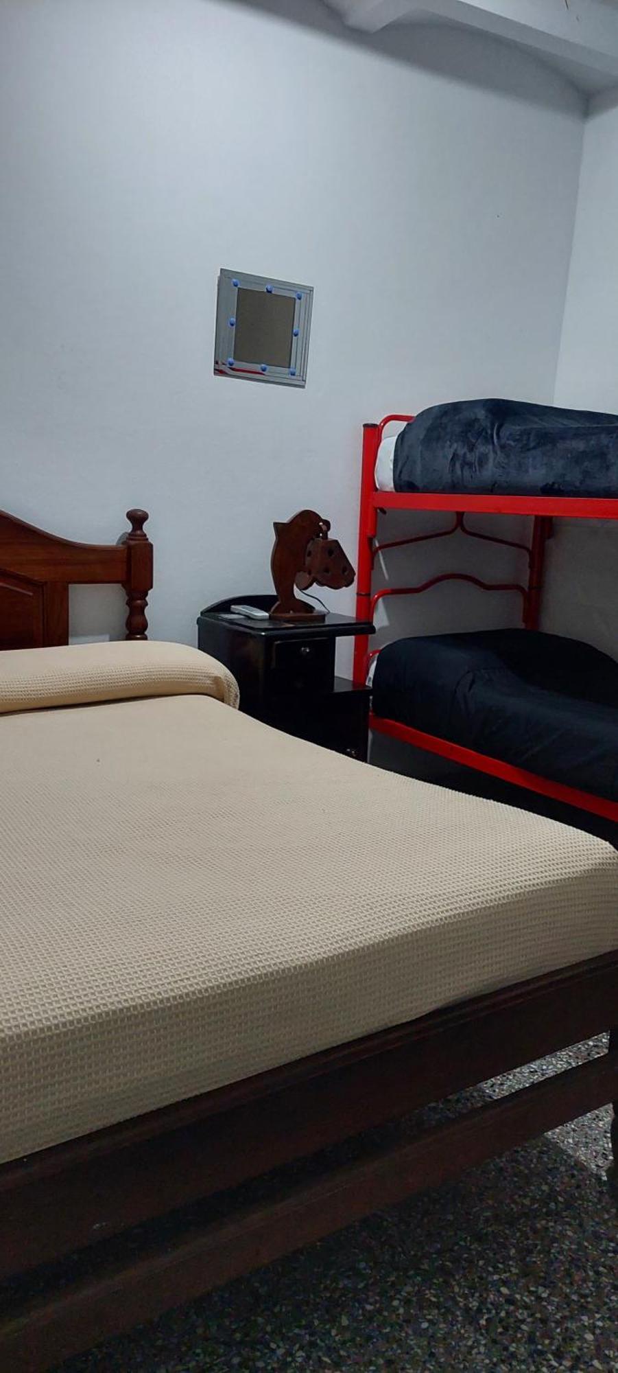 Hostal La Pachamama Salta Kültér fotó
